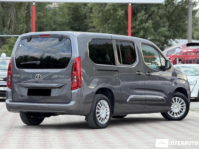 2024 Toyota Proace — Miniatură 2