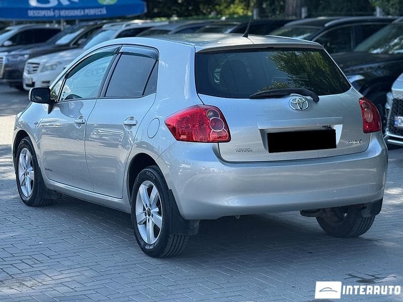 2009 Toyota Auris — Miniatură 4