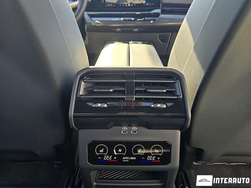 2024 BMW 520 — Miniatură 17
