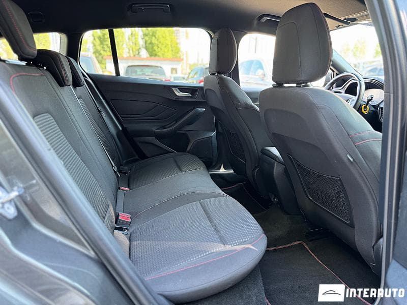 2019 Ford Focus — Miniatură 16