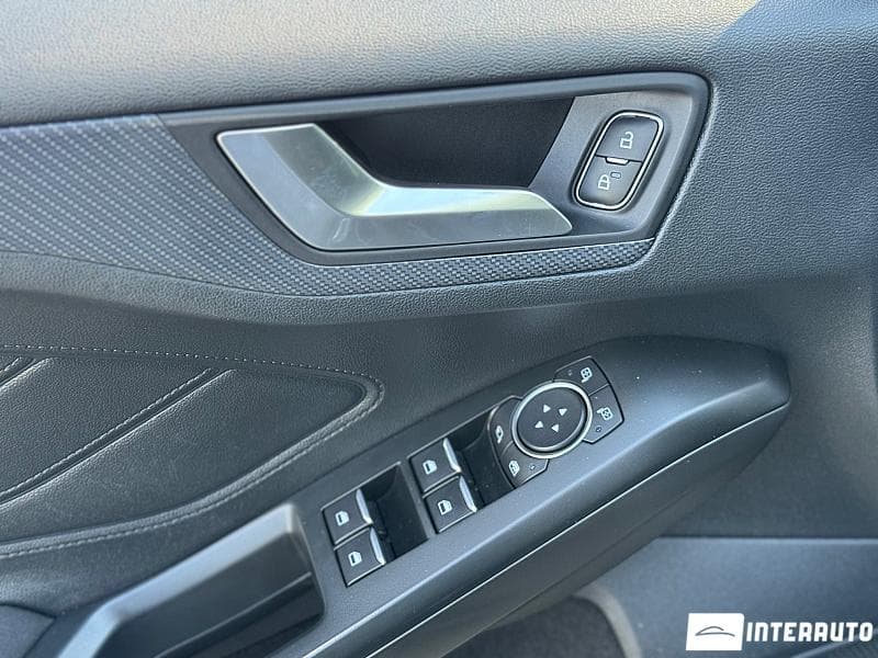 2019 Ford Focus — Miniatură 5