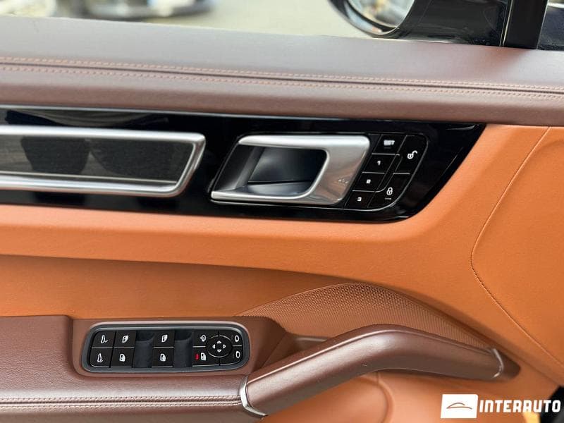 2018 Porsche Cayenne — Miniatură 7