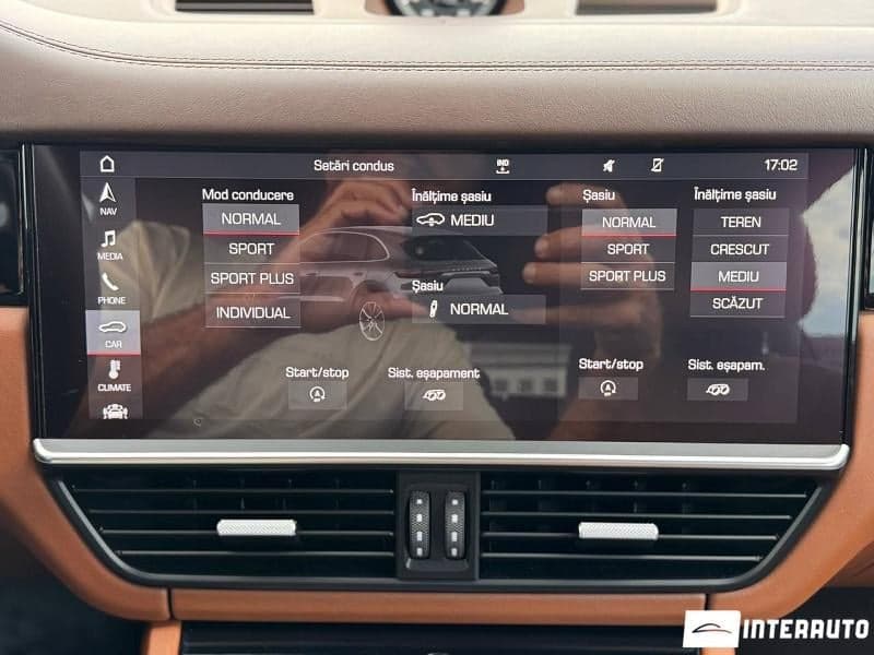 2018 Porsche Cayenne — Miniatură 13