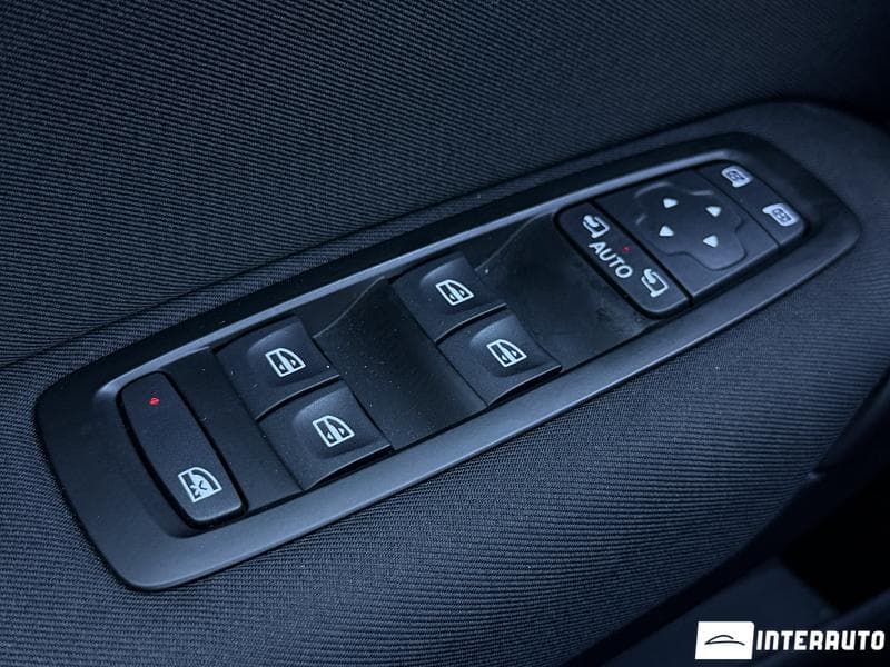 2020 Renault Megane — Miniatură 7