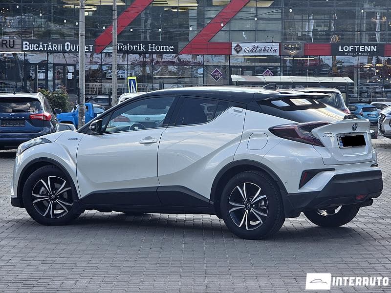 2018 Toyota C-HR — Miniatură 4