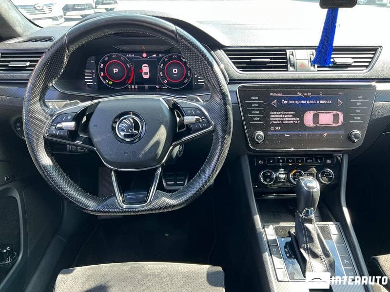 2021 Skoda Superb — Miniatură 8