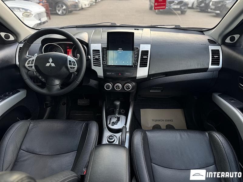 2008 Mitsubishi Outlander — Miniatură 7