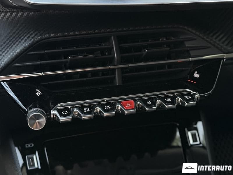 2020 Peugeot 2008 — Miniatură 15