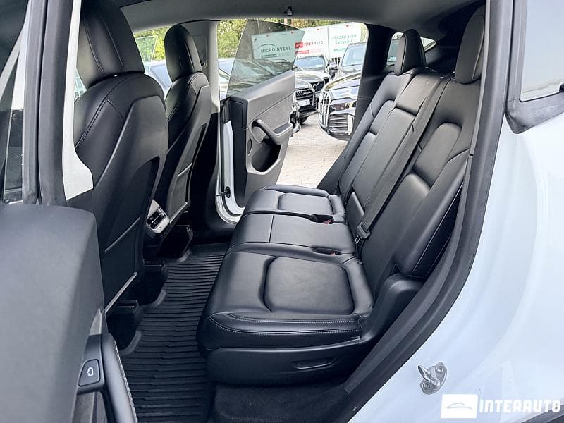 2021 Tesla Model Y — Miniatură 7