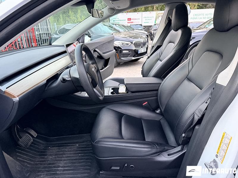 2021 Tesla Model Y — Miniatură 5