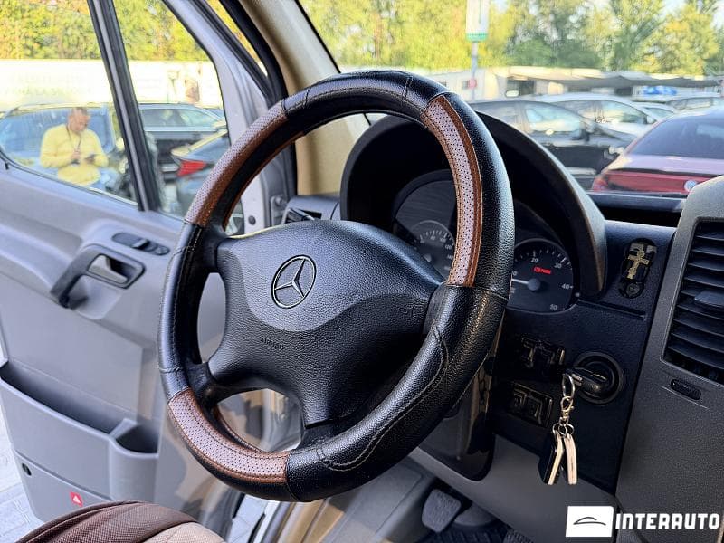 2008 Mercedes Sprinter — Miniatură 11