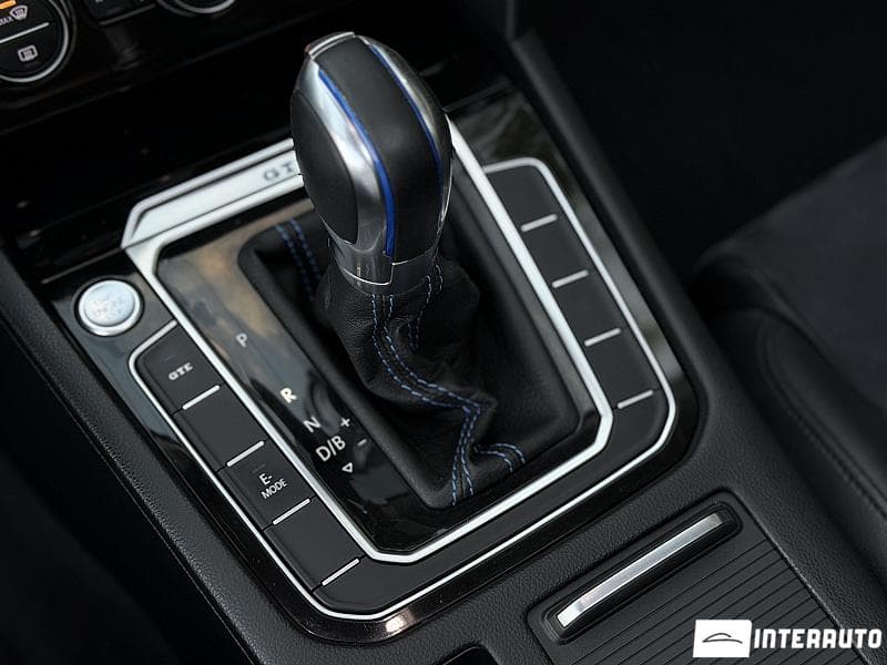 2015 Volkswagen Passat — Miniatură 18