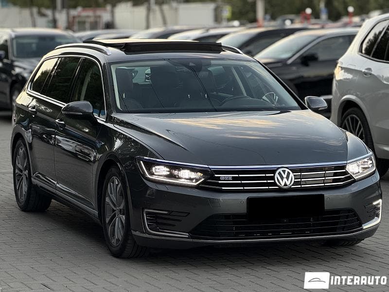 2015 Volkswagen Passat — Miniatură 2