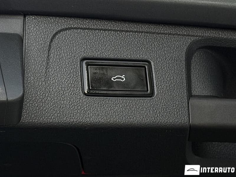 2015 Volkswagen Passat — Miniatură 23