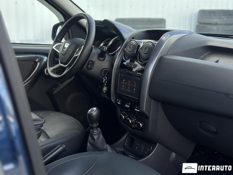 2017 Dacia Duster — Miniatură 16