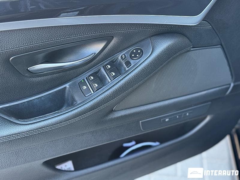 2016 BMW 520 — Miniatură 6