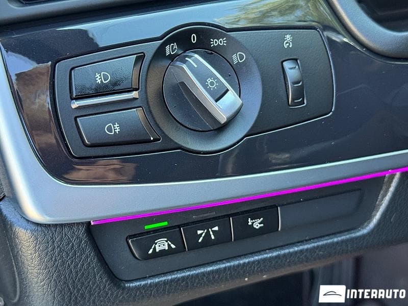 2016 BMW 520 — Miniatură 8