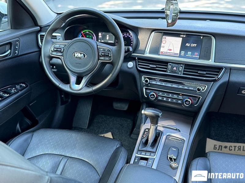 2018 Kia Optima — Miniatură 11