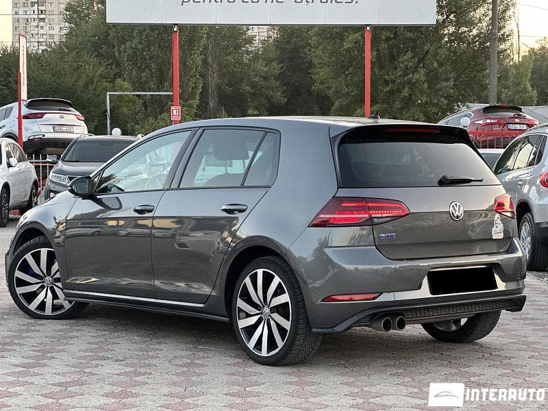 2018 Volkswagen Golf GTE — Miniatură 3