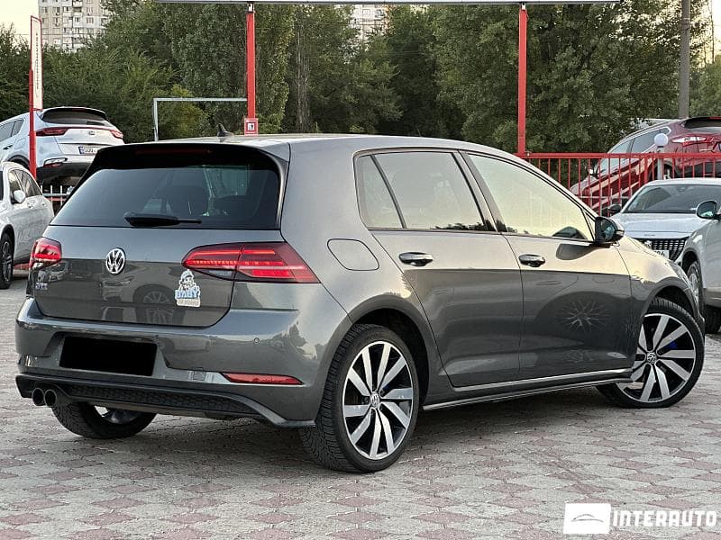 2018 Volkswagen Golf GTE — Miniatură 2