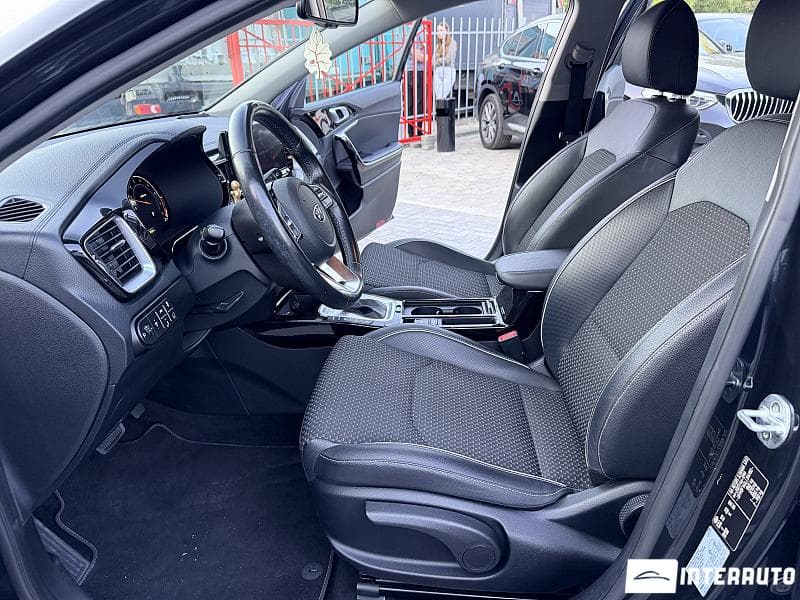 2020 Kia XCeed — Miniatură 5