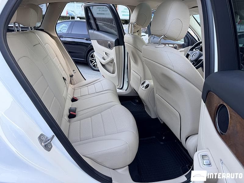 2018 Mercedes GLC 350e — Miniatură 16