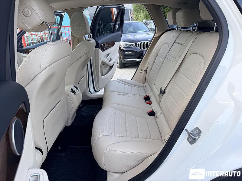 2018 Mercedes GLC 350e — Miniatură 10