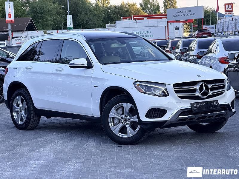 2018 Mercedes GLC 350e — Miniatură 13
