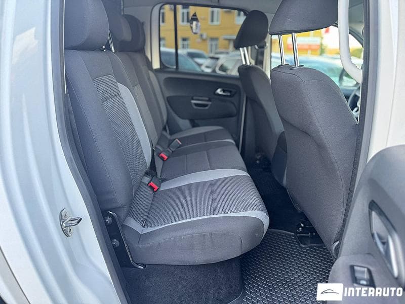 2017 Volkswagen Amarok — Miniatură 15