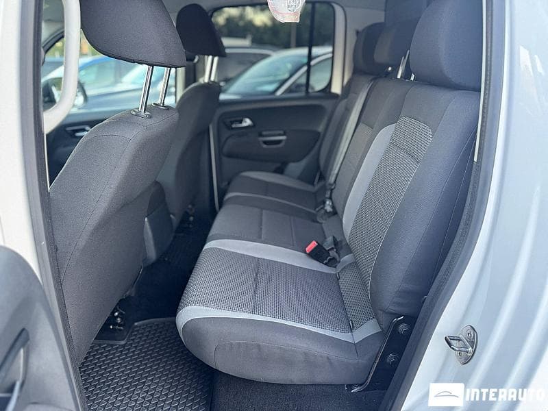 2017 Volkswagen Amarok — Miniatură 13