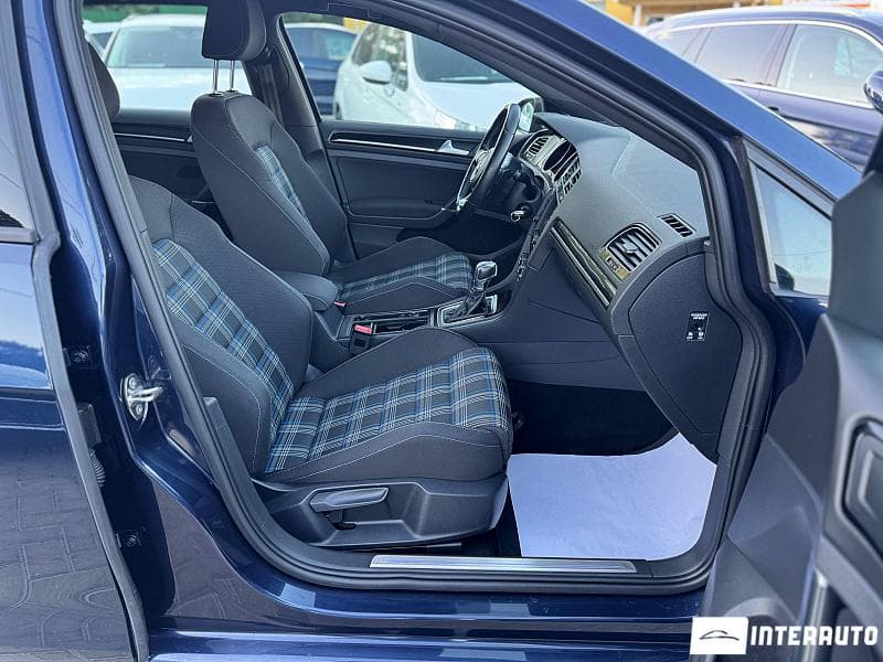 2015 Volkswagen Golf GTE — Miniatură 15