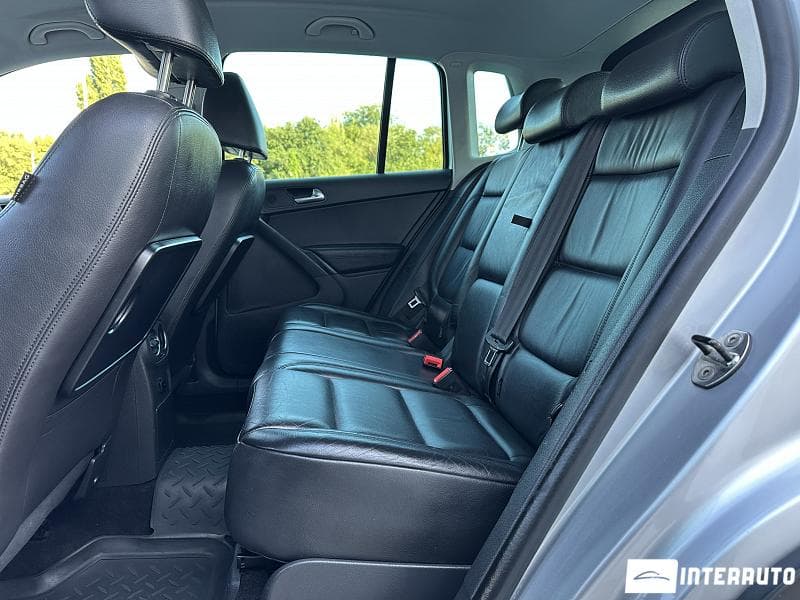 2010 Volkswagen Tiguan — Miniatură 20