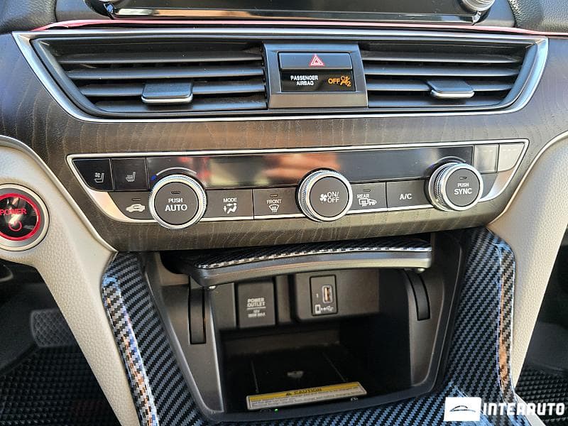 2018 Honda Accord — Miniatură 11