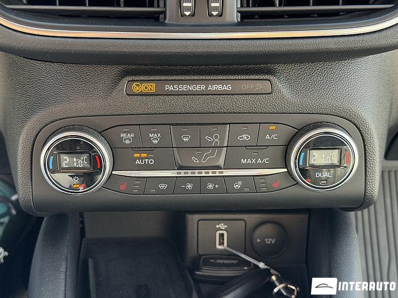 2020 Ford Focus — Miniatură 11