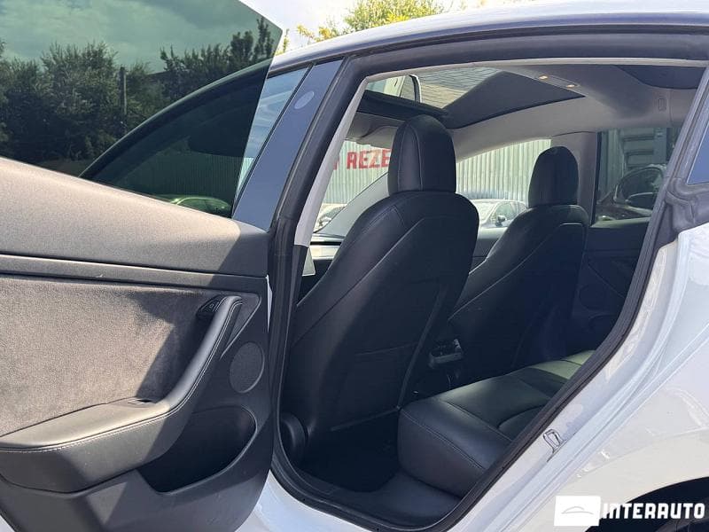 2021 Tesla Model 3 — Miniatură 14