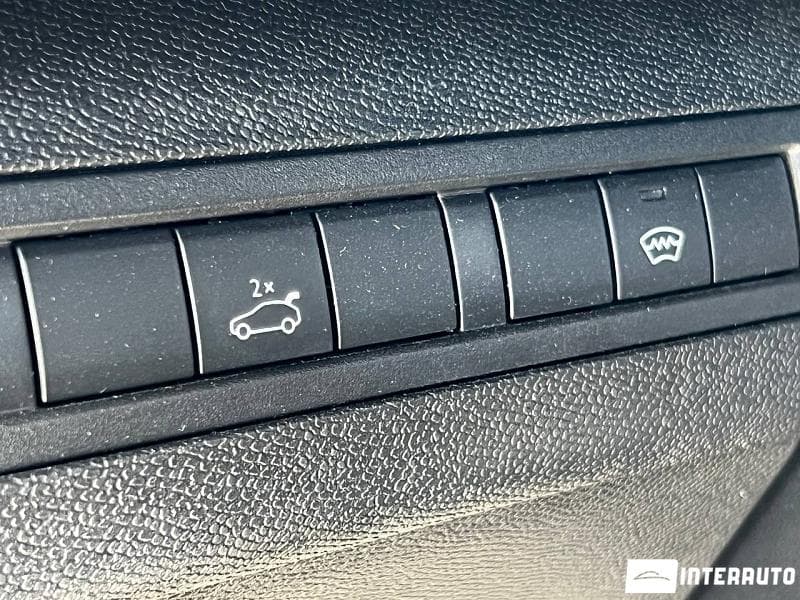 2019 Peugeot 3008 — Miniatură 14