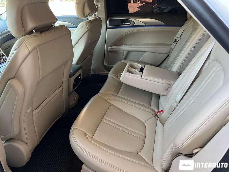 2018 Lincoln MKZ — Miniatură 16