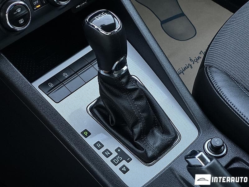 2016 Skoda Octavia — Miniatură 12