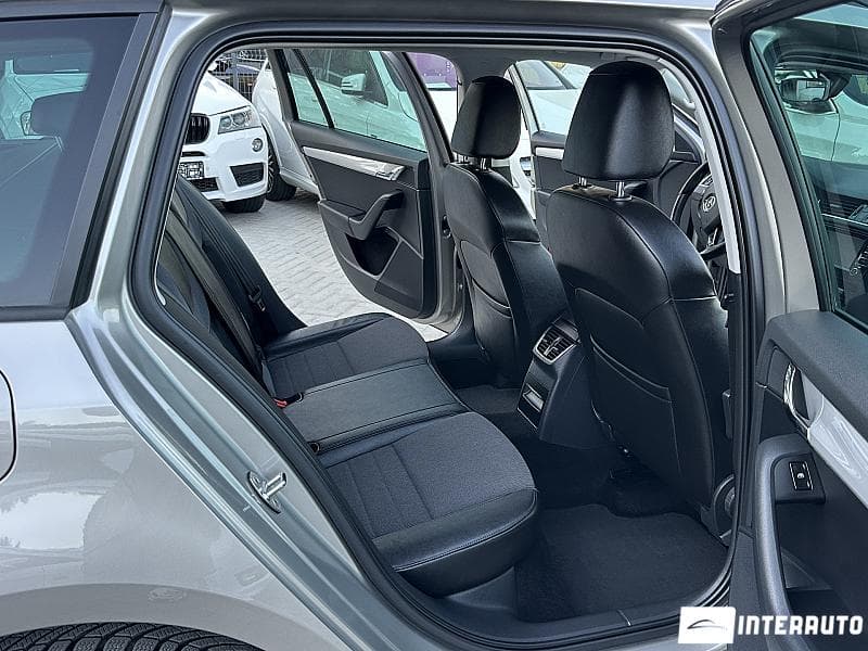 2016 Skoda Octavia — Miniatură 14