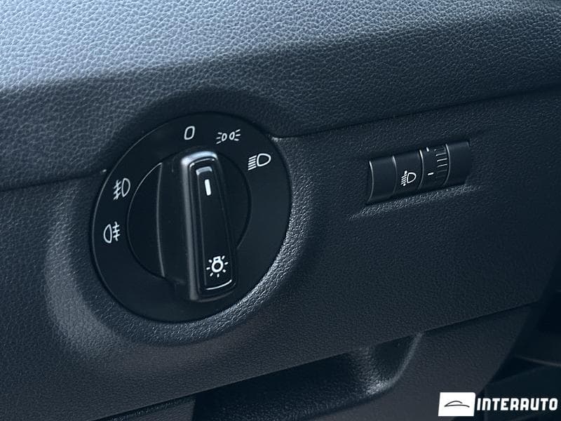 2016 Skoda Octavia — Miniatură 17