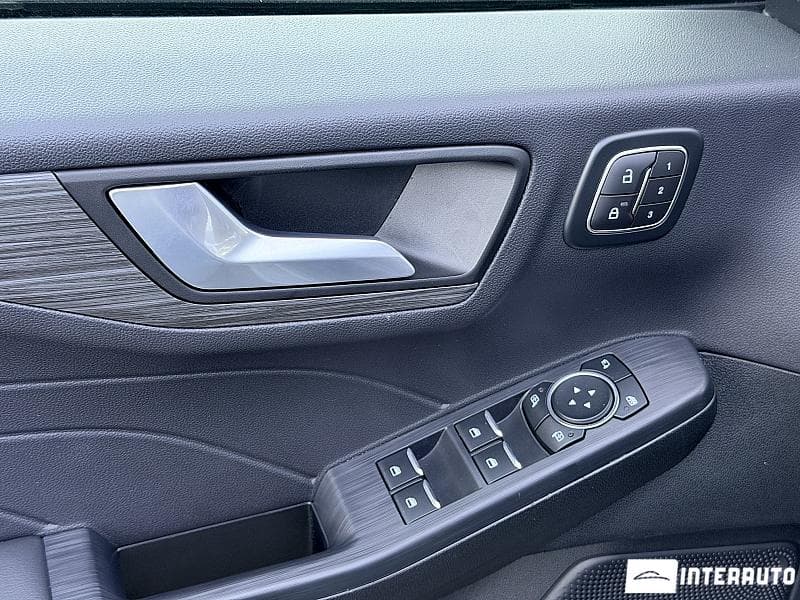 2026 Ford Kuga — Miniatură 17