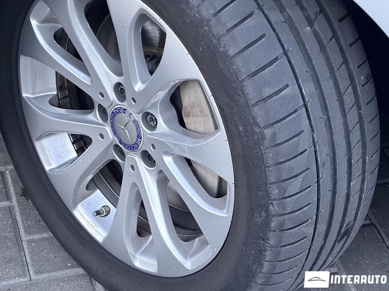 2016 Mercedes E 300 — Miniatură 20
