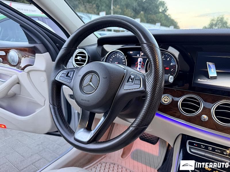 2016 Mercedes E 300 — Miniatură 7