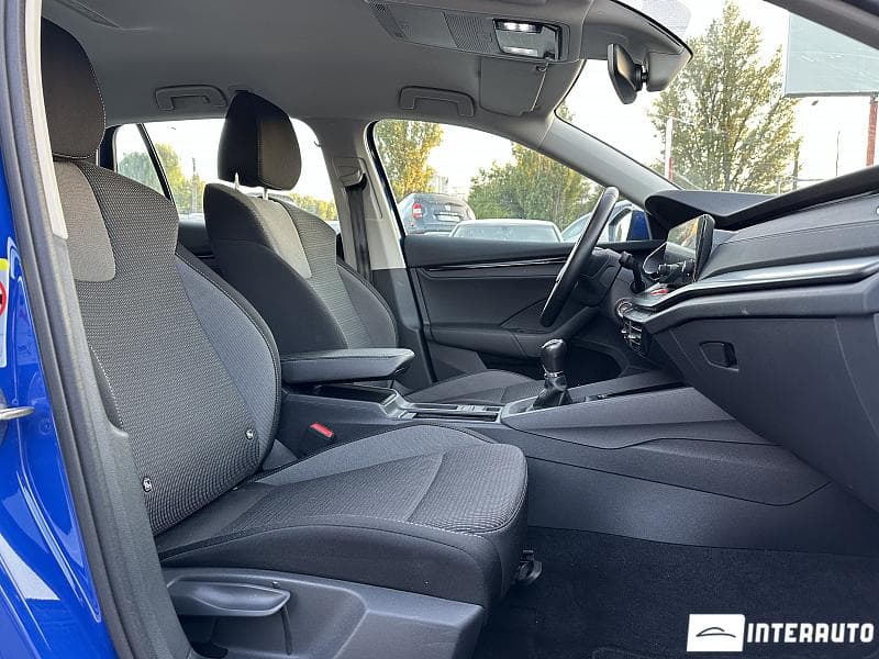 2020 Skoda Octavia — Miniatură 17