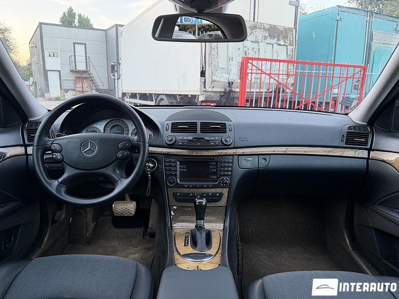 2008 Mercedes E 220 — Miniatură 8