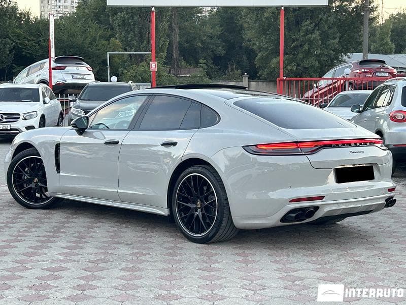 2022 Porsche Panamera 4 — Miniatură 3