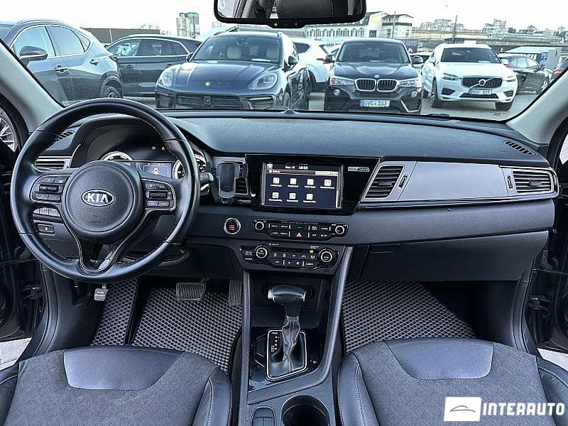 2017 Kia Niro — Miniatură 6