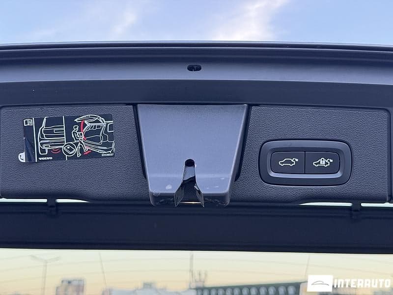 2021 Volvo XC 60 — Miniatură 23