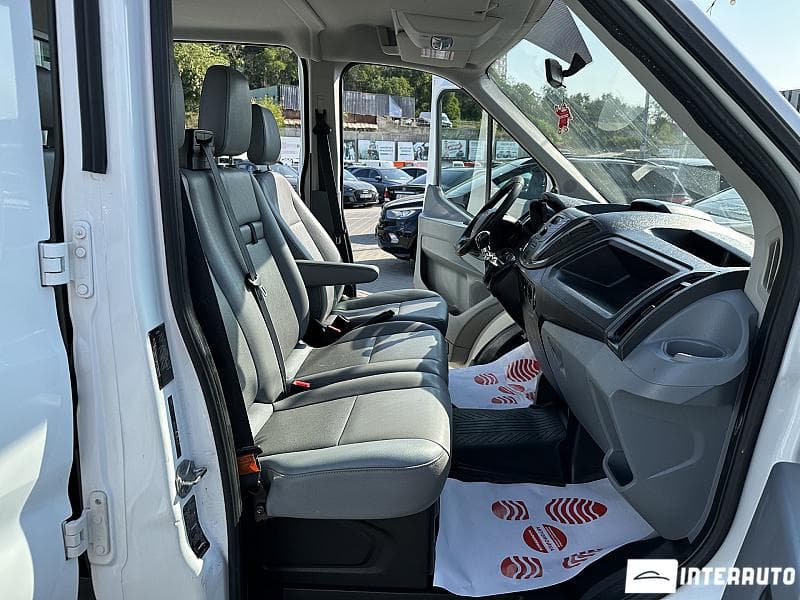 2015 Ford Transit — Miniatură 15