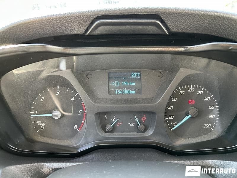 2015 Ford Transit — Miniatură 8
